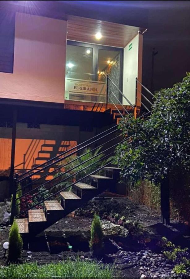 Hospedaje El Girasol Tababela Quito Bagian luar foto